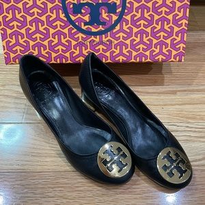 Authentic Tory Burch Basic Amy Pump Black Leather